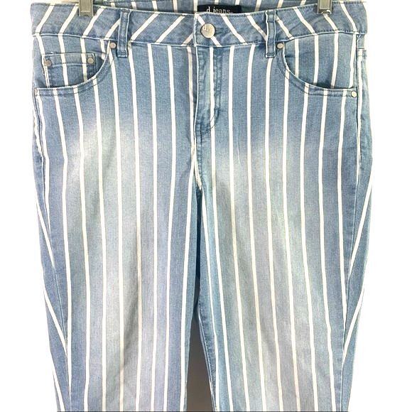 d. JEANS White Pin Striped Cropped Jeans Blue Size 4 - Picture 3 of 11